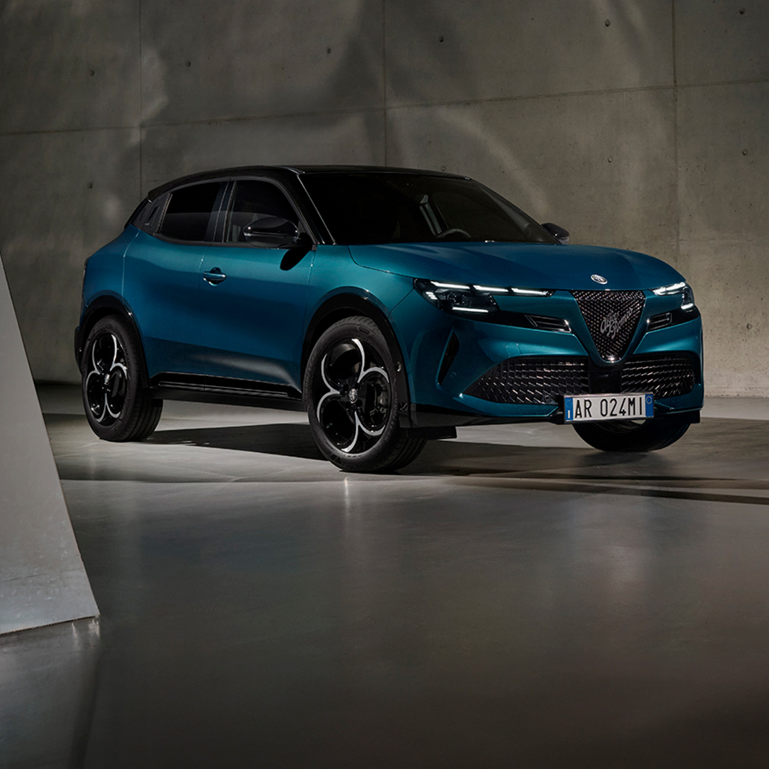 autohaus-pflanz-alfa-romeo-junior-ibrida