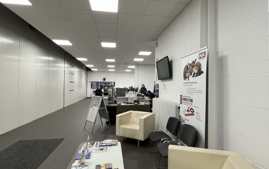 autohaus-pflanz-umbau-woche2-18